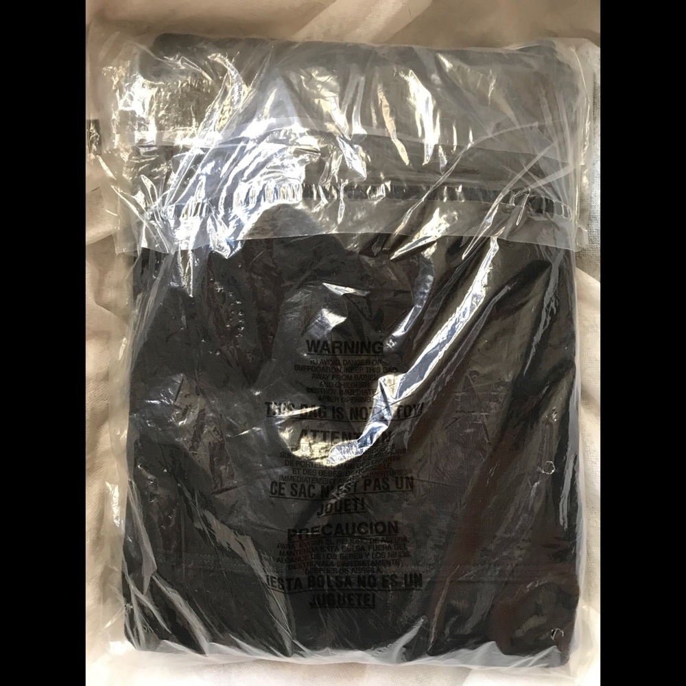 Men’s Black Champion Hoodie XL - Picture 3 of 5